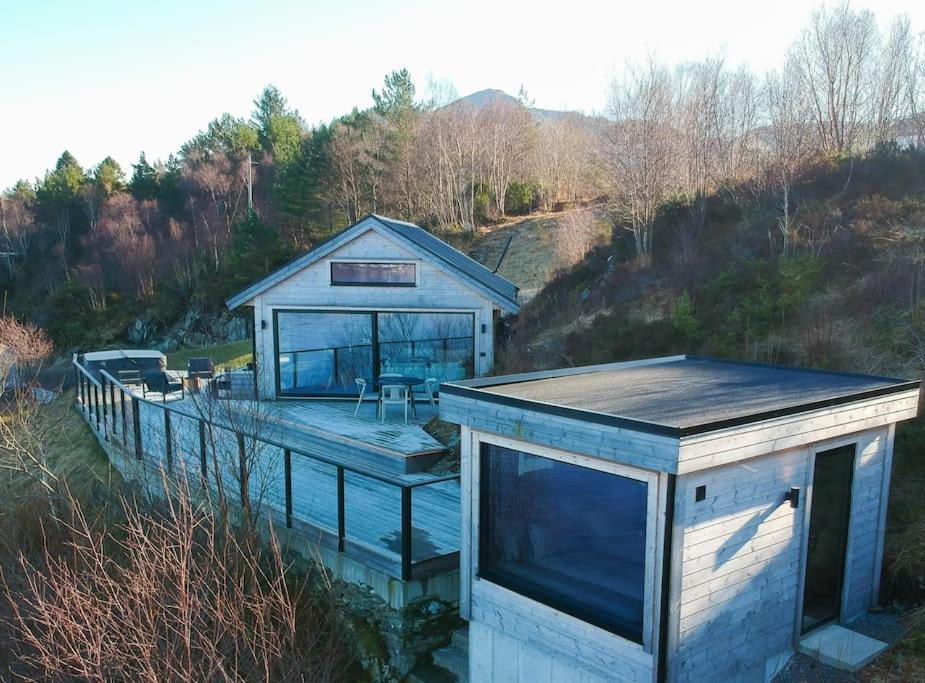 Feriehus Moderne Med Fjordutsikt Og Spabad 25.min. Fra Sentrum Bergen