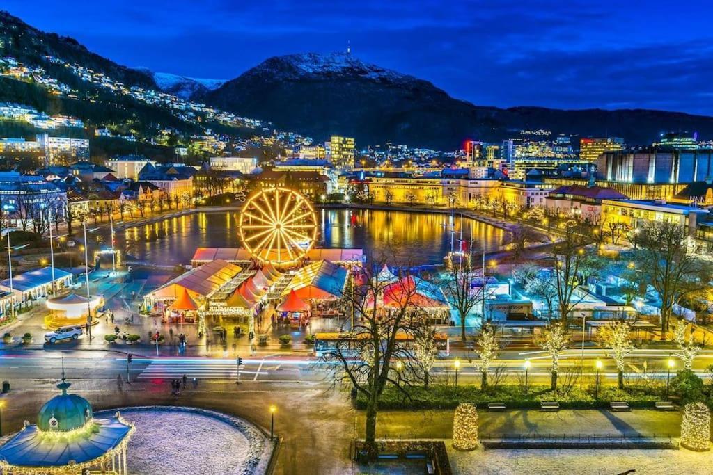 Moderne Med Fjordutsikt Og Spabad 25.min. Fra Sentrum Feriehus *